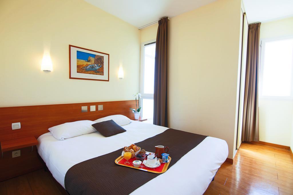 Inter-Hotel Sea Side Park Villeneuve-Loubet Eksteriør billede