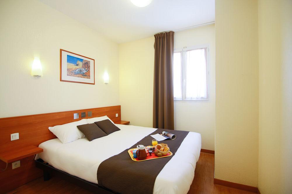 Inter-Hotel Sea Side Park Villeneuve-Loubet Eksteriør billede